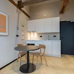 Ocean House Scheveningen 아파트호텔 4*