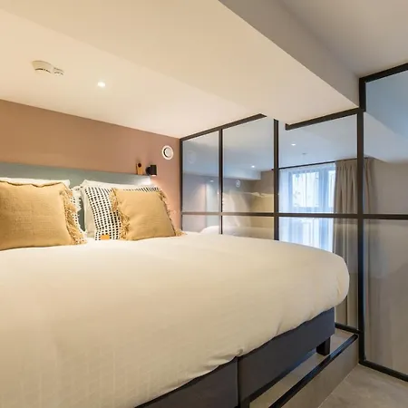 Ocean House Scheveningen 4*