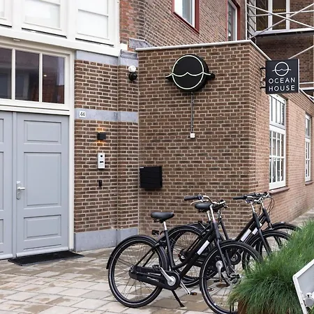 Ocean House Scheveningen Ξενοδοχείο με διαμερίσματα