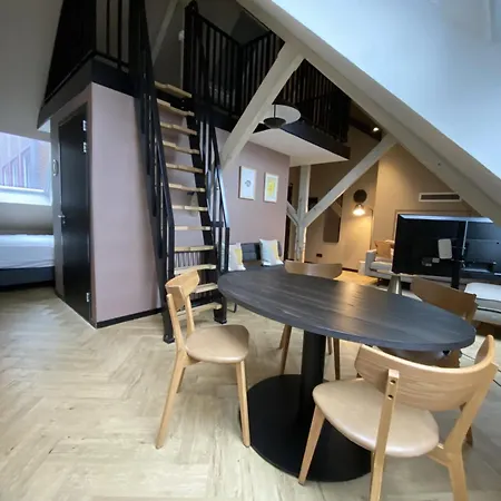 アパートホテル Ocean House Scheveningen デン・ハーグ