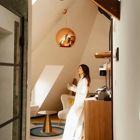 Ocean House Scheveningen 4*