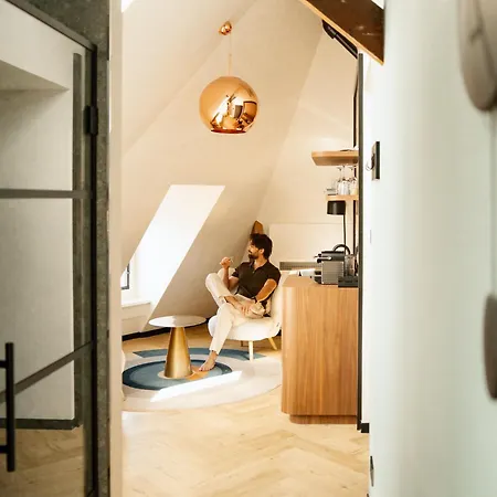 Ocean House Scheveningen 4* デン・ハーグ