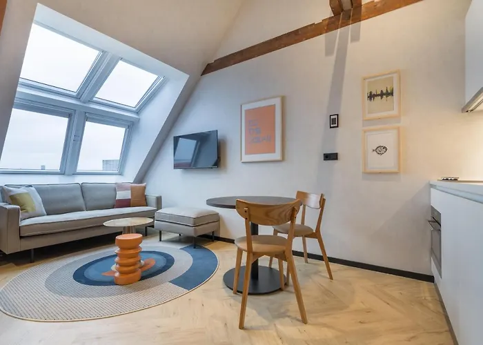 Ocean House Scheveningen 4* L'Aia