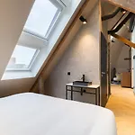 Ξενοδοχείο με διαμερίσματα Ocean House Scheveningen 4*
