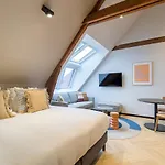 Ocean House Scheveningen Ξενοδοχείο με διαμερίσματα