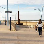Ocean House Scheveningen Ξενοδοχείο με διαμερίσματα