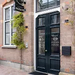 Ocean House Scheveningen 4*