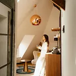 Ocean House Scheveningen 4*