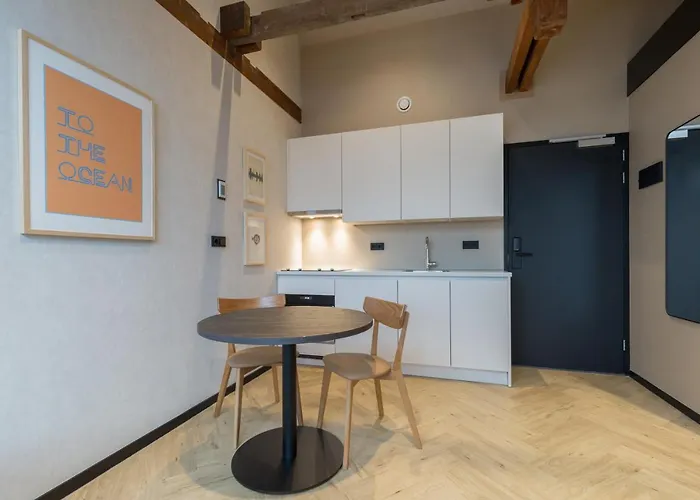 Ocean House Scheveningen Apartmanhotel 4*