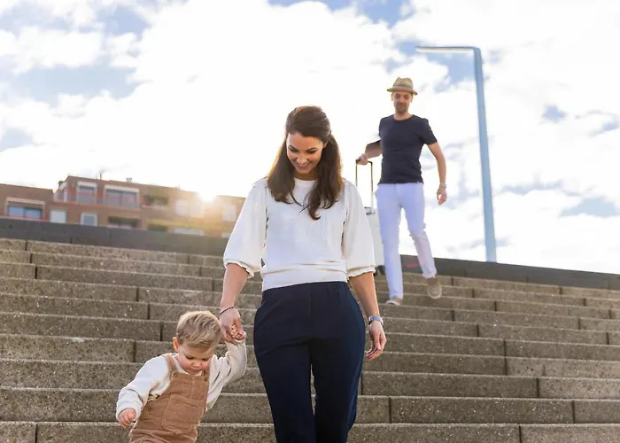 Ocean House Scheveningen Apartmanhotel 4*