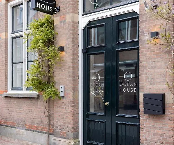 Ocean House Scheveningen 4*